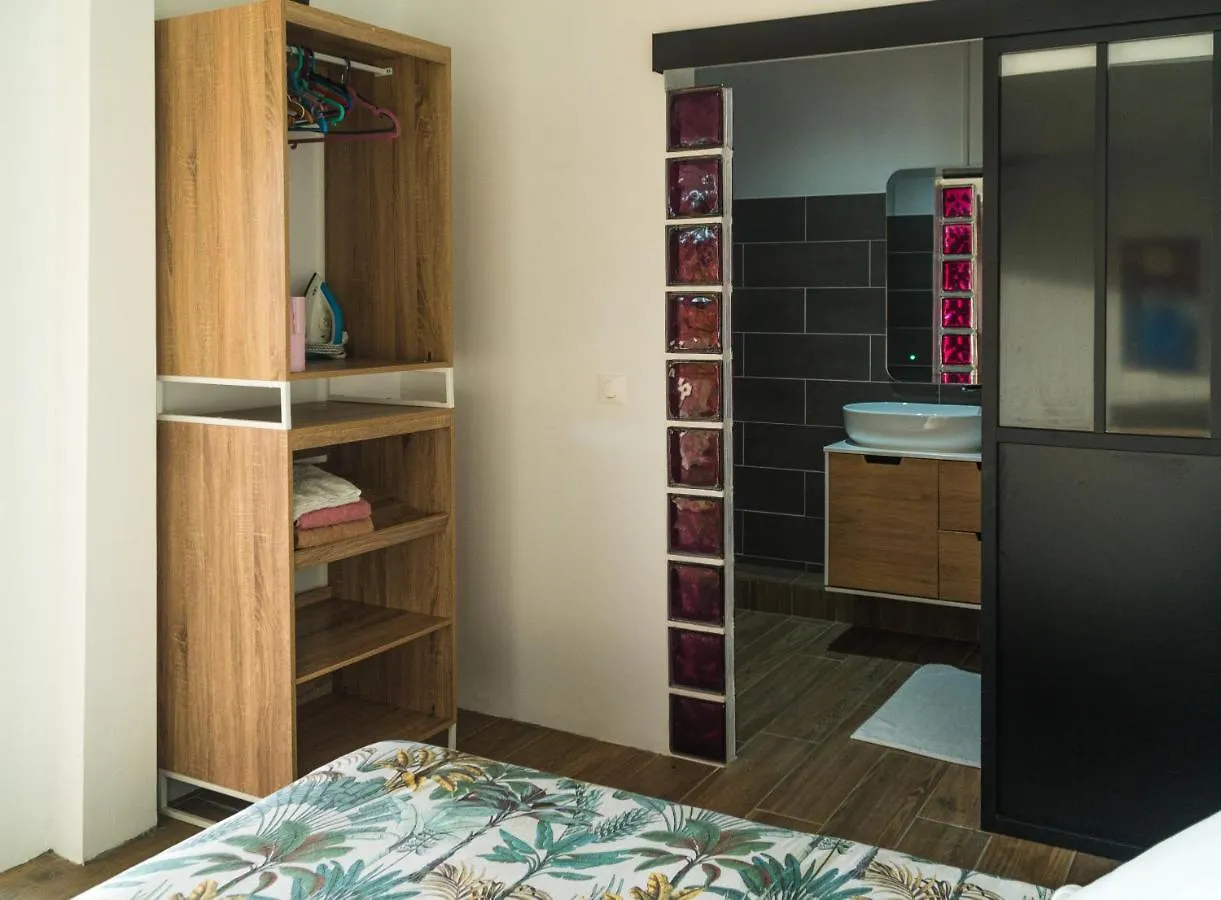 Studio : Ecaille De Tortue Sainte-Luce Appartement